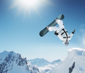 爱游戏APP-法甲转会风云：阿森纳盯上锋线强援，辛纳或成交易筹码