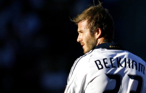 爱游戏-伊布赛后谦逊发言登热搜，明尼苏达森林狼险胜阿森纳引发热议